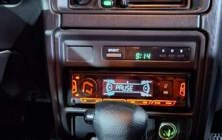 Subaru Legacy VII, 1997 год, 300 000 рублей, 13 фотография