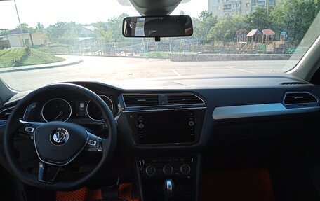 Volkswagen Tiguan II, 2020 год, 2 750 000 рублей, 10 фотография