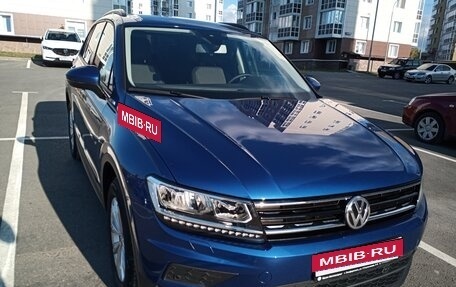 Volkswagen Tiguan II, 2020 год, 2 750 000 рублей, 3 фотография