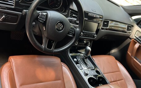 Volkswagen Touareg III, 2013 год, 2 220 000 рублей, 7 фотография