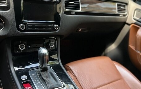 Volkswagen Touareg III, 2013 год, 2 220 000 рублей, 8 фотография