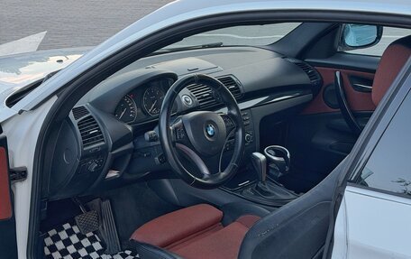 BMW 1 серия, 2010 год, 1 450 000 рублей, 8 фотография