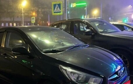 Hyundai Solaris II рестайлинг, 2011 год, 720 000 рублей, 3 фотография