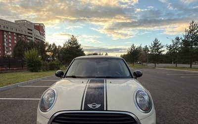 MINI Hatch, 2018 год, 1 590 000 рублей, 1 фотография