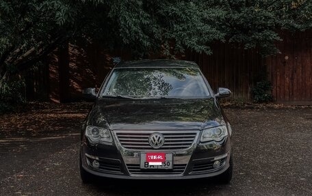 Volkswagen Passat B6, 2010 год, 735 000 рублей, 2 фотография