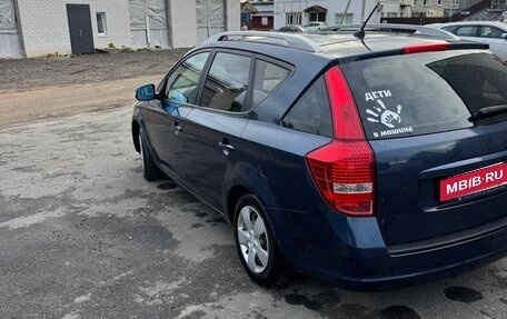 KIA cee'd I рестайлинг, 2011 год, 647 000 рублей, 9 фотография