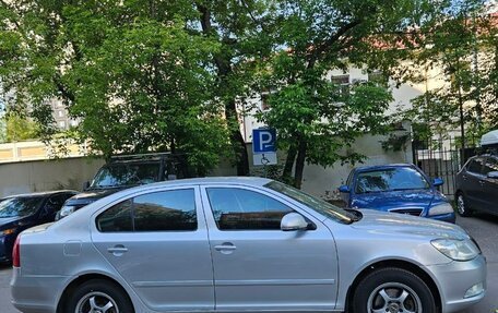 Skoda Octavia, 2010 год, 850 000 рублей, 3 фотография