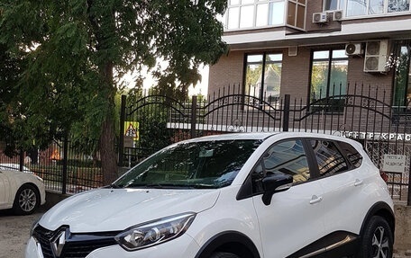Renault Kaptur I рестайлинг, 2018 год, 1 350 000 рублей, 1 фотография