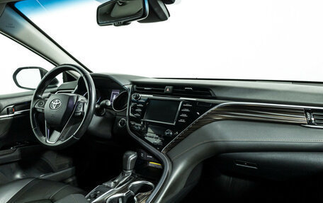 Toyota Camry, 2019 год, 2 089 585 рублей, 9 фотография