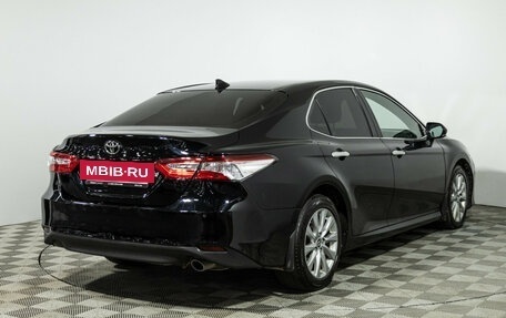 Toyota Camry, 2019 год, 2 089 585 рублей, 5 фотография