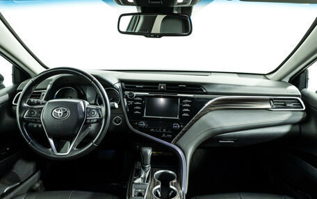 Toyota Camry, 2019 год, 2 089 585 рублей, 13 фотография