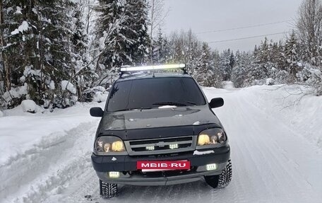 Chevrolet Niva I рестайлинг, 2005 год, 300 000 рублей, 2 фотография
