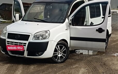 Fiat Doblo I, 2009 год, 600 000 рублей, 3 фотография
