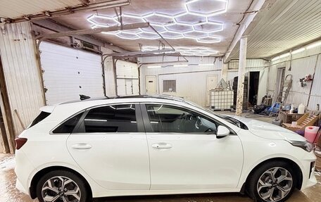 KIA cee'd III, 2019 год, 1 900 000 рублей, 13 фотография