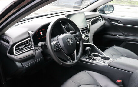 Toyota Camry, 2022 год, 3 590 000 рублей, 7 фотография