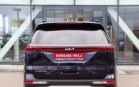 KIA Carnival, 2023 год, 3 980 000 рублей, 5 фотография