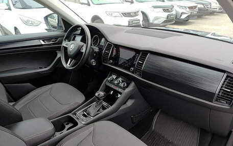 Skoda Kodiaq I, 2017 год, 2 096 000 рублей, 13 фотография