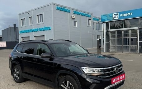 Volkswagen Teramont I, 2021 год, 3 900 000 рублей, 2 фотография