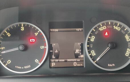 Land Rover Discovery IV, 2011 год, 1 800 000 рублей, 12 фотография