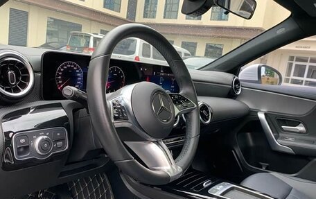 Mercedes-Benz A-Класс, 2023 год, 2 500 000 рублей, 8 фотография