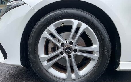Mercedes-Benz A-Класс, 2023 год, 2 500 000 рублей, 14 фотография