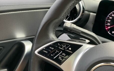 Mercedes-Benz A-Класс, 2023 год, 2 500 000 рублей, 20 фотография