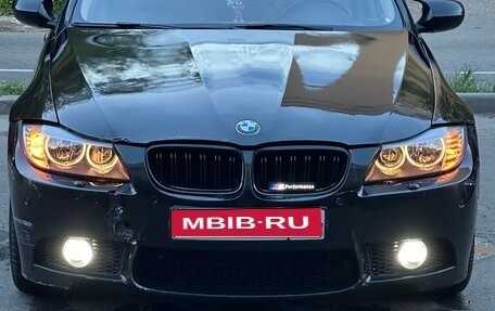 BMW 3 серия, 2011 год, 1 350 000 рублей, 1 фотография