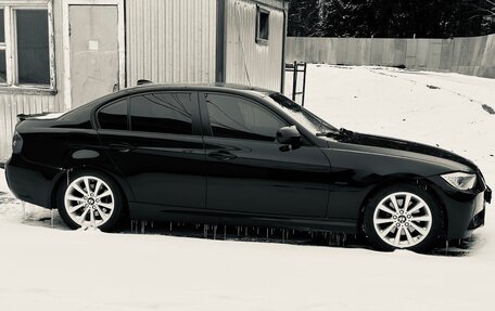 BMW 3 серия, 2011 год, 1 350 000 рублей, 4 фотография