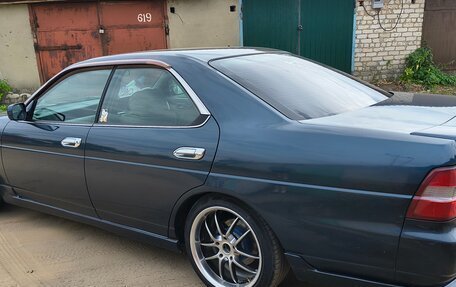 Nissan Laurel VIII, 2001 год, 590 000 рублей, 6 фотография