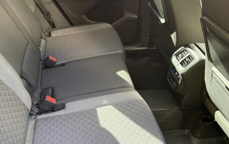 Volkswagen Tiguan II, 2020 год, 2 200 000 рублей, 13 фотография