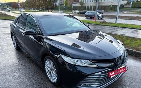 Toyota Camry, 2019 год, 2 890 000 рублей, 5 фотография