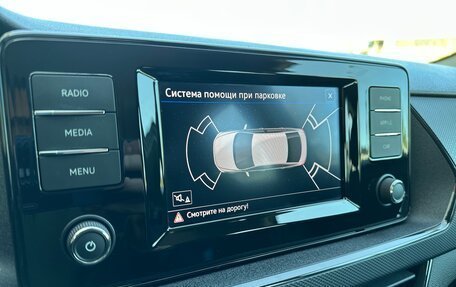 Volkswagen Polo VI (EU Market), 2021 год, 1 650 000 рублей, 23 фотография