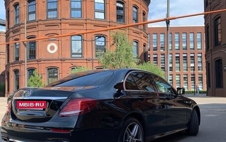 Mercedes-Benz E-Класс, 2020 год, 4 150 000 рублей, 8 фотография