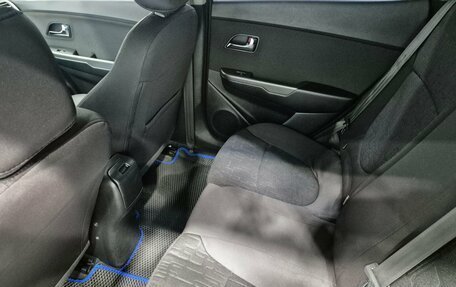 KIA Rio III рестайлинг, 2016 год, 1 099 000 рублей, 15 фотография