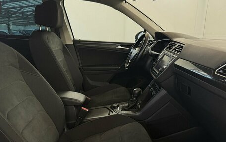 Volkswagen Tiguan II, 2017 год, 2 530 000 рублей, 14 фотография