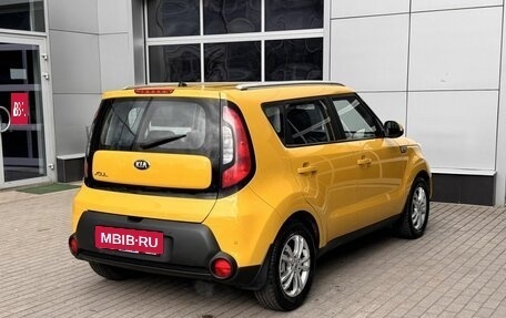 KIA Soul II рестайлинг, 2014 год, 1 060 000 рублей, 7 фотография