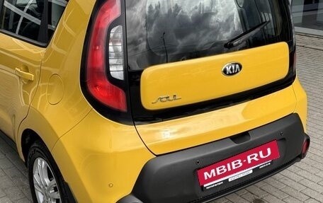 KIA Soul II рестайлинг, 2014 год, 1 060 000 рублей, 23 фотография