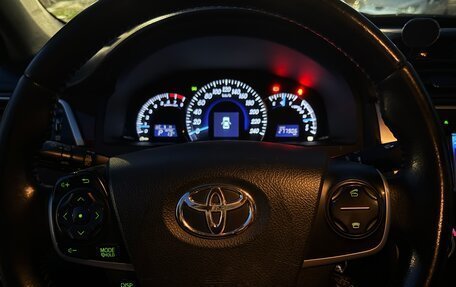 Toyota Camry, 2013 год, 1 630 000 рублей, 13 фотография