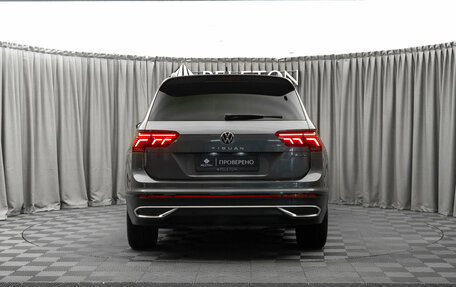 Volkswagen Tiguan II, 2021 год, 3 050 000 рублей, 6 фотография