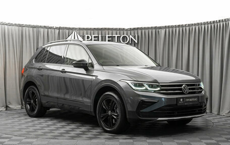 Volkswagen Tiguan II, 2021 год, 3 050 000 рублей, 2 фотография
