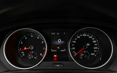 Volkswagen Tiguan II, 2021 год, 3 050 000 рублей, 12 фотография