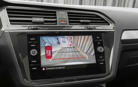 Volkswagen Tiguan II, 2021 год, 3 050 000 рублей, 20 фотография