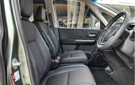 Honda Freed II, 2023 год, 1 298 000 рублей, 7 фотография