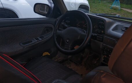 Daewoo Nexia I рестайлинг, 2002 год, 85 000 рублей, 7 фотография