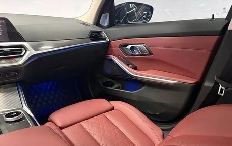 BMW 3 серия, 2022 год, 2 980 000 рублей, 10 фотография