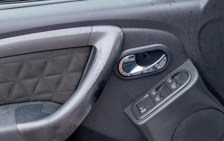 Renault Duster I рестайлинг, 2015 год, 1 170 000 рублей, 14 фотография