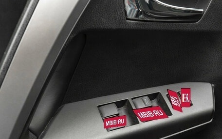 Toyota RAV4, 2017 год, 2 900 000 рублей, 13 фотография