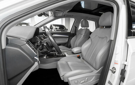 Audi Q5, 2021 год, 4 050 000 рублей, 9 фотография