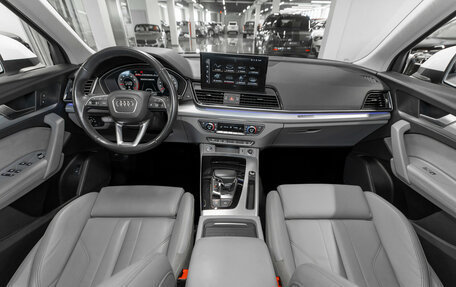 Audi Q5, 2021 год, 4 050 000 рублей, 8 фотография