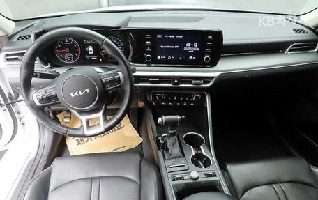 KIA K5, 2023 год, 2 185 000 рублей, 7 фотография